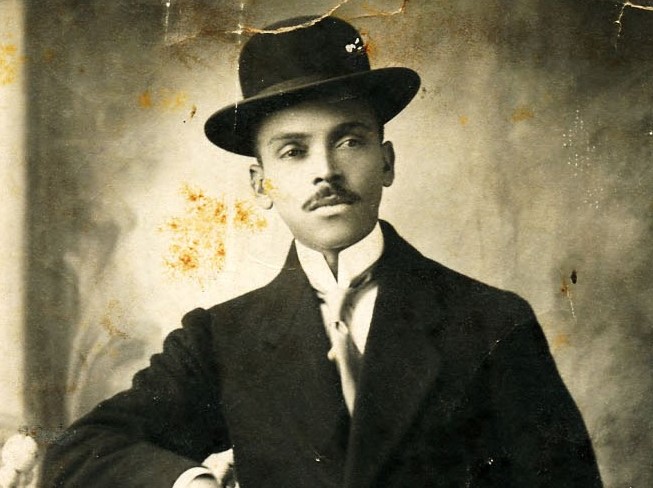 Lucas Manzano (1884-1966), prolifero escritor, autor de numerosas crónicas de corte costumbrista sobre la historia caraqueña