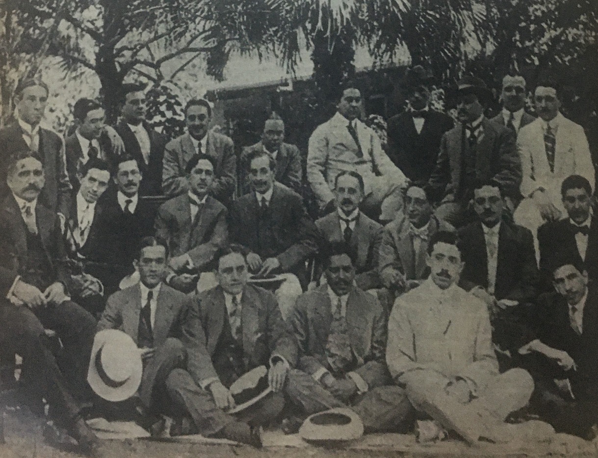 El 1913, un grupo de la aristocracia caraqueña, fundó el Automovil Club, cuyo directiva estuvo presidida por el doctor Juan Iturbe